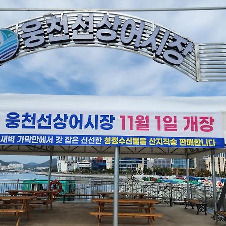 The Castle Ocean Suite Yeosu Buitenkant foto