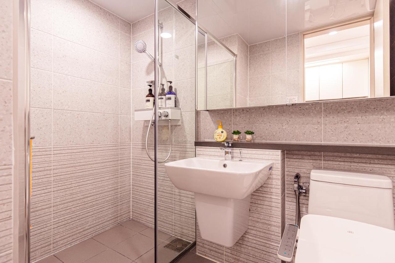 The Castle Ocean Suite Yeosu Buitenkant foto