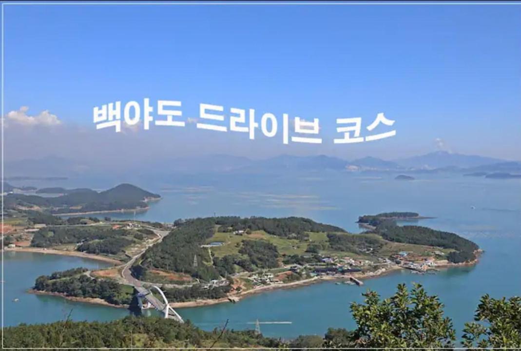 The Castle Ocean Suite Yeosu Buitenkant foto